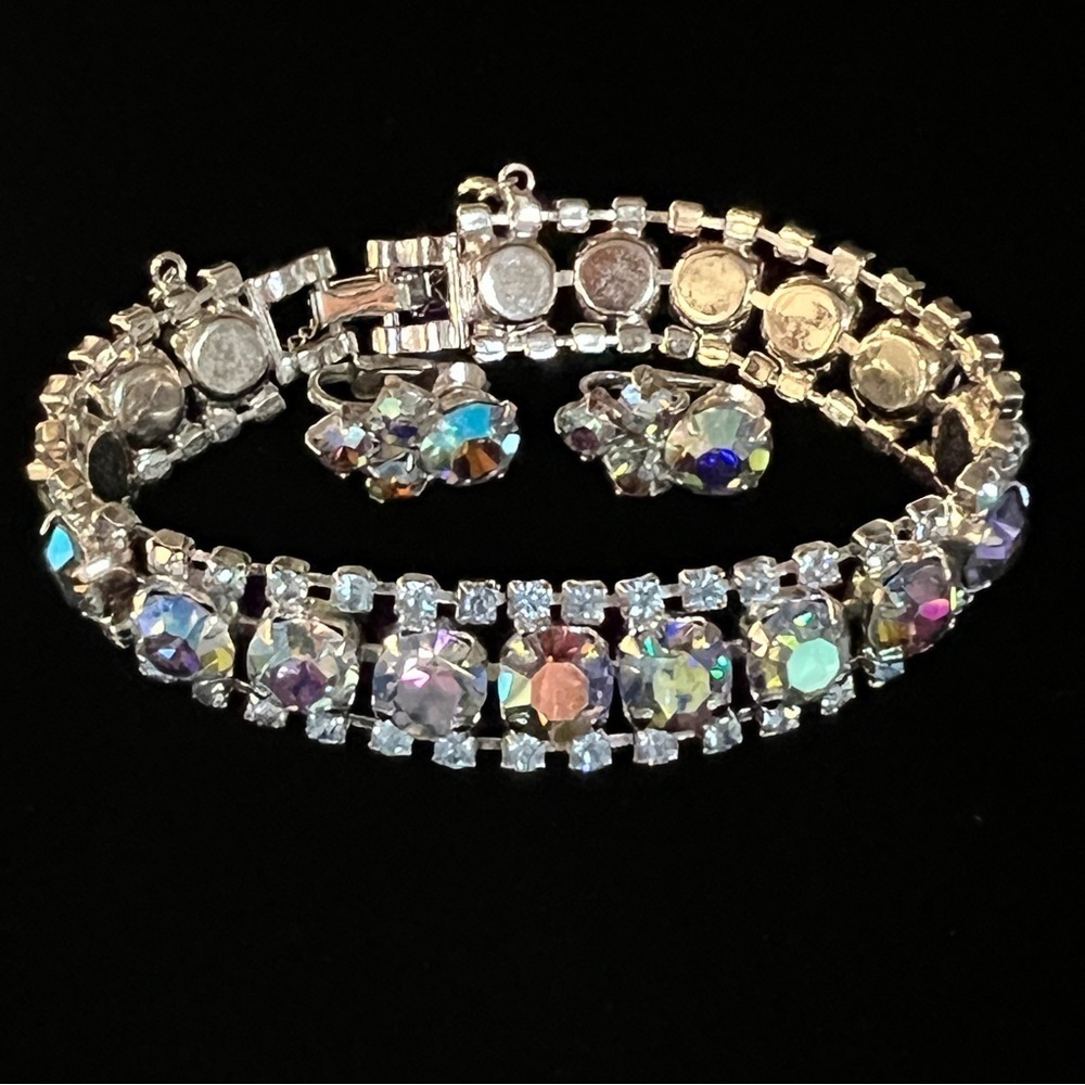 Keyes Aurora Borealis Bracelet and Earring  Set Rhinestone Sparkle Vintage 60s